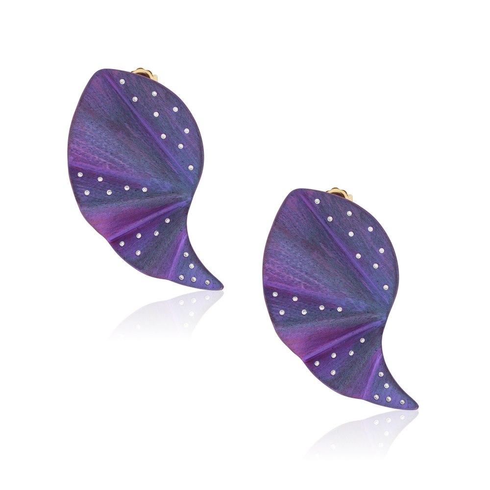 ANASTASIA KESSARIS Curvy Geisha Purple Titanium Diamond Earrings SKP182100_PU