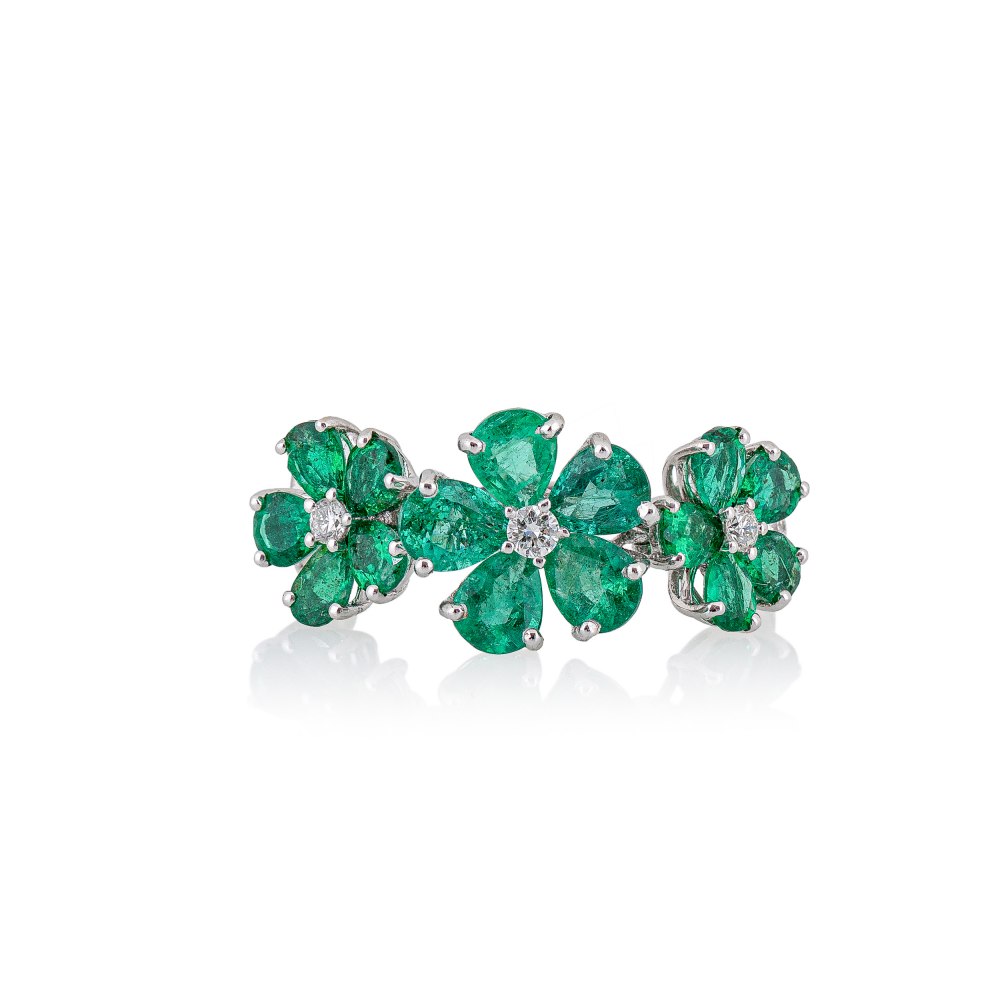 KESSARIS - Emerald Diamond Flower Ring