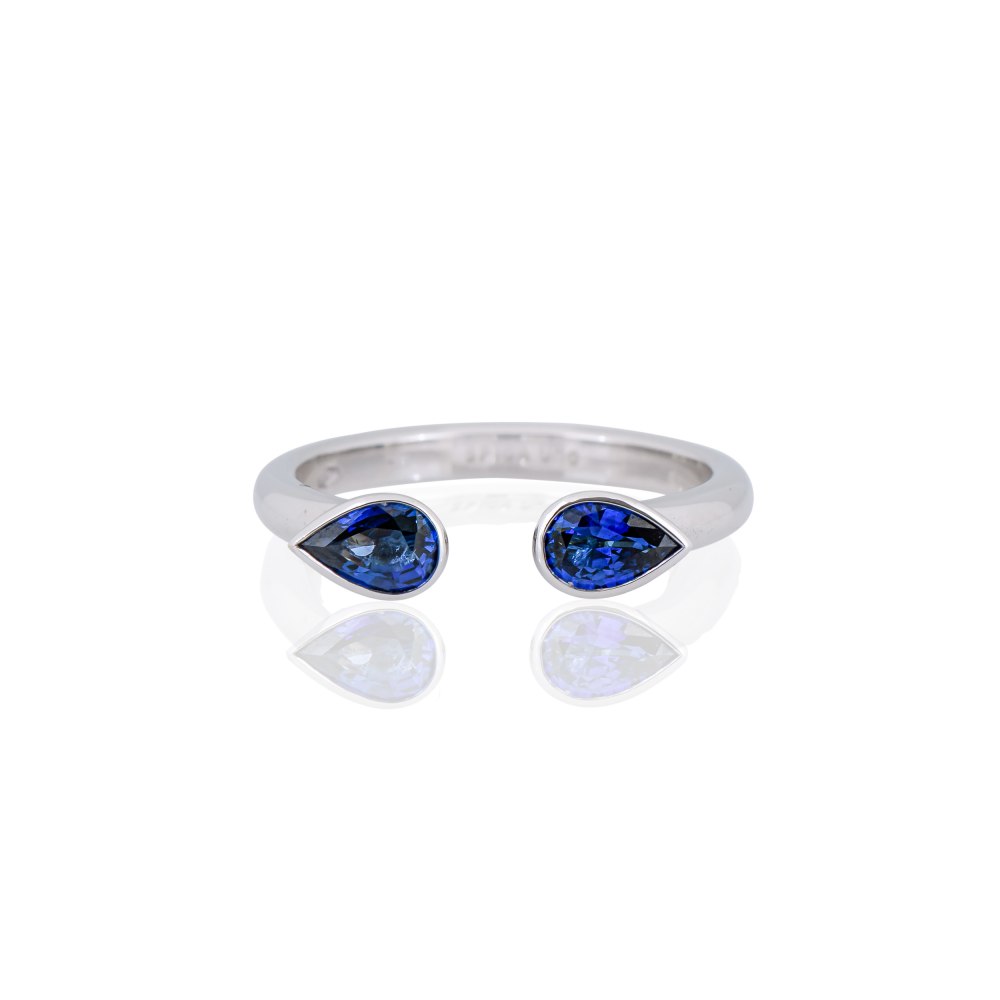 KESSARIS Double Drop Sapphire Ring M4422