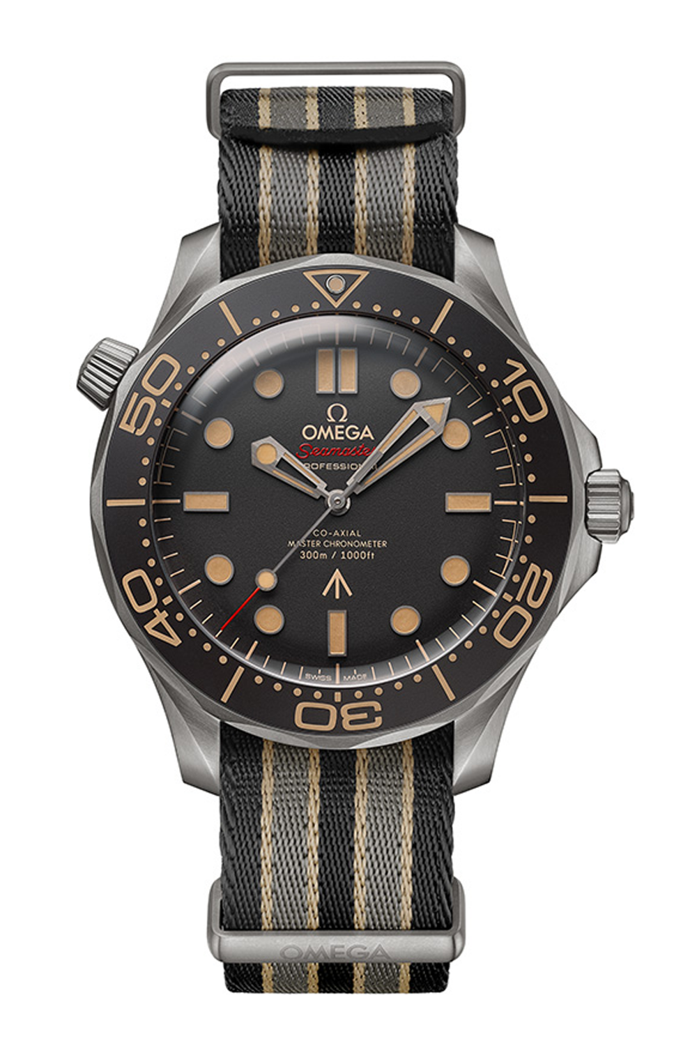OMEGA 007 Edition Seamaster Diver 300M OMEGA Co-Axial Master Chronometer 42MM 210.92.42.20.01.001