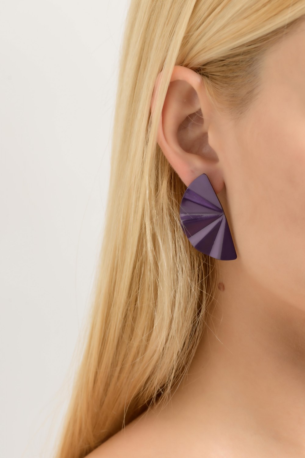 ANASTASIA KESSARIS - Geisha Nanoceramic Purple Titanium Earrings Medium