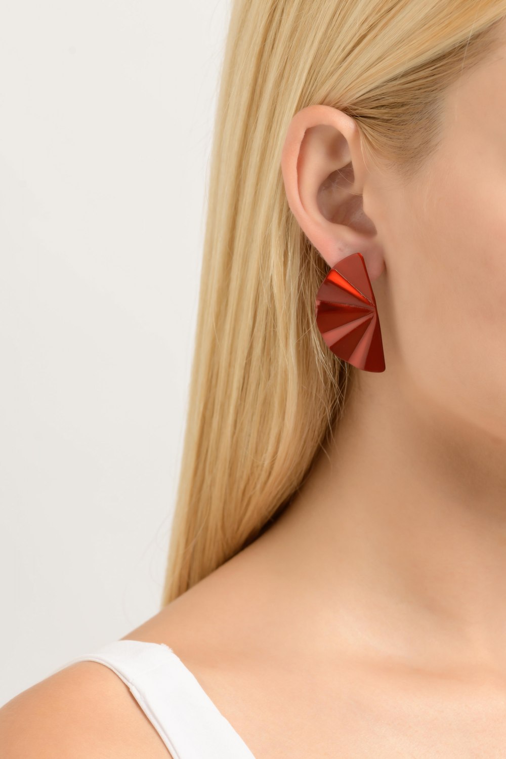 ANASTASIA KESSARIS - Geisha Nanoceramic Red Titanium Earrings Medium
