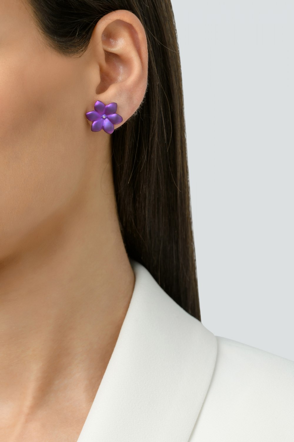 ANASTASIA KESSARIS - Water Lily Diamond Earrings