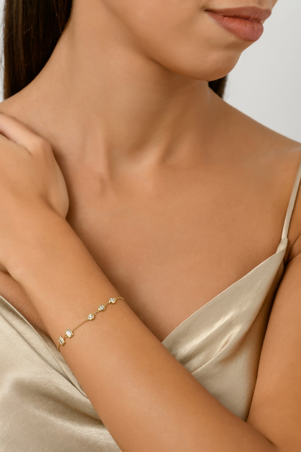 KESSARIS - Lucky Charm 2023 Gold Dazzling Diamond Bracelet