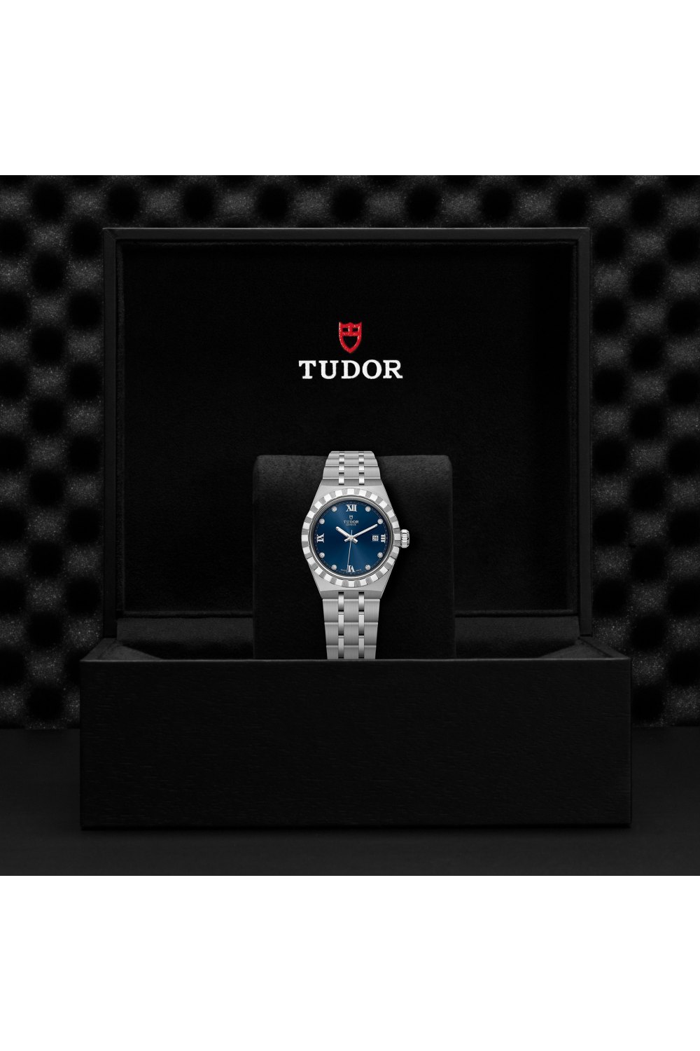 TUDOR - Royal