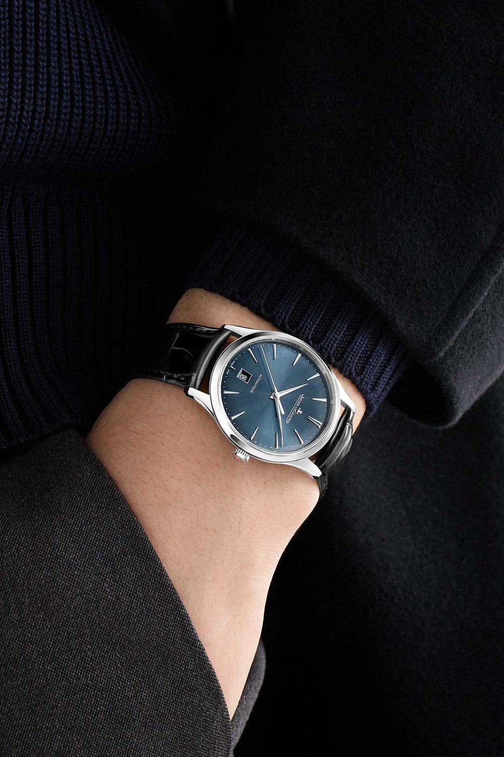 Q1238480-Master-Ultra-Thin-Date-JaegerLeCoultre