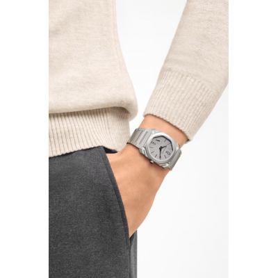 104089-Octo Finissimo 37mm Watch-BVLGARI-Model