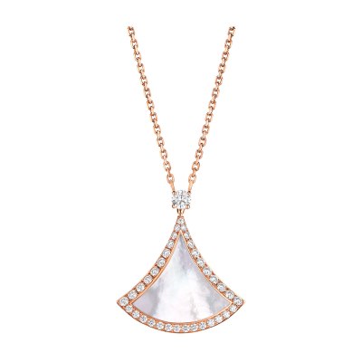 DIVAS' DREAM Necklace