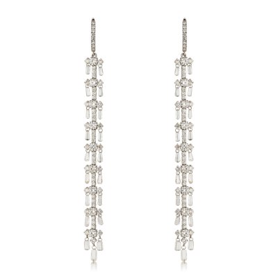 Brilliant and Briolette Diamonds Hanging Row Earrings