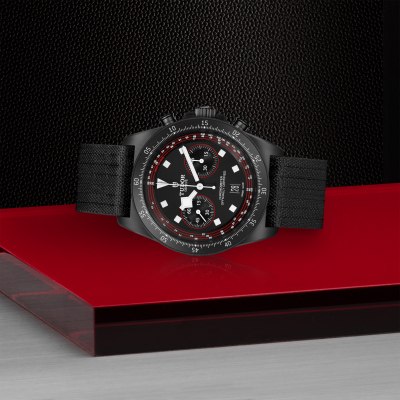Pelagos-FXD-Chrono-m25827kn-0001-TUDOR_layingdown