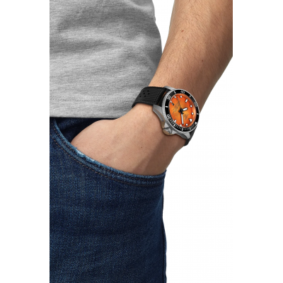 T120.907.17.281.00-Tissot Seastar 2000 44mm-Model