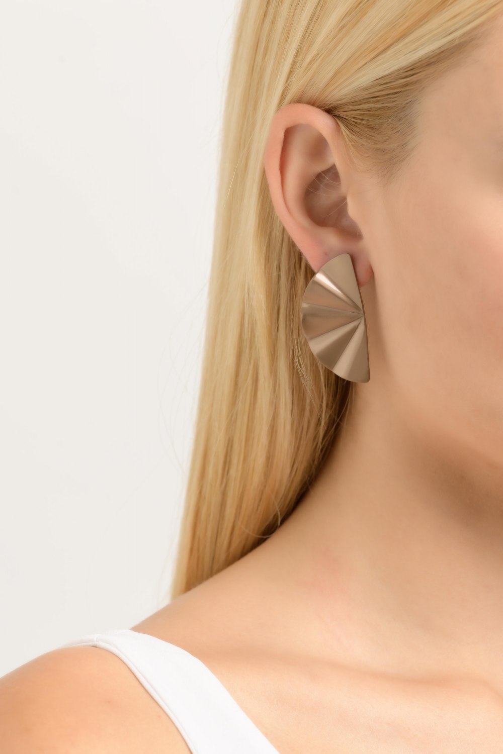 ANASTASIA KESSARIS - Geisha Nanoceramic Rose Gold Titanium Earrings Medium