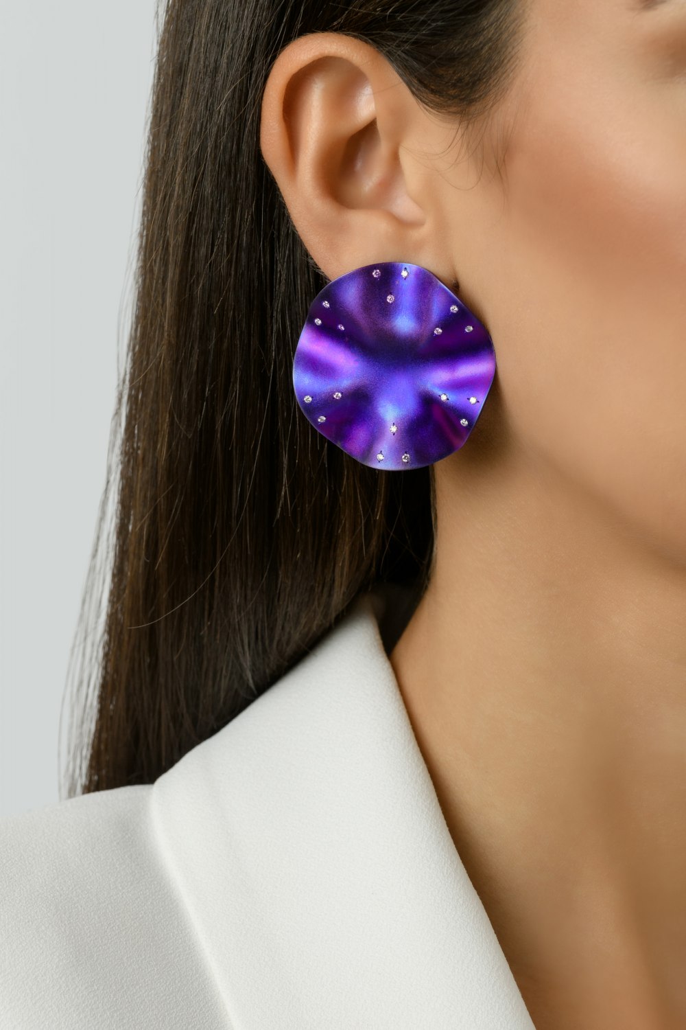 ANASTASIA KESSARIS - Eye Candy Titanium Diamond Earrings