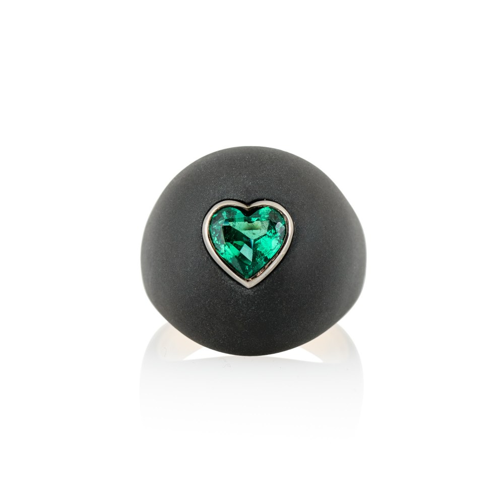 Gold Zirconium Emerald Heart Ring