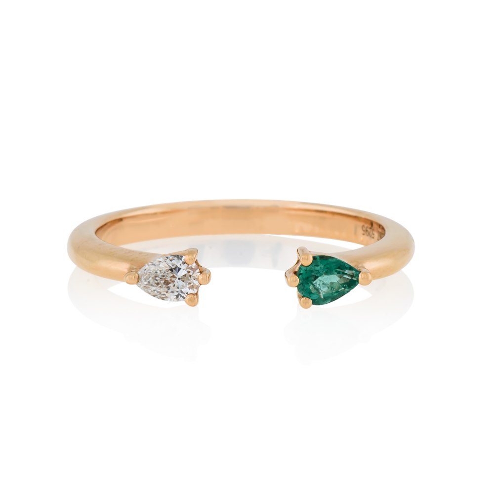 Emerald and Diamond Gold Ring