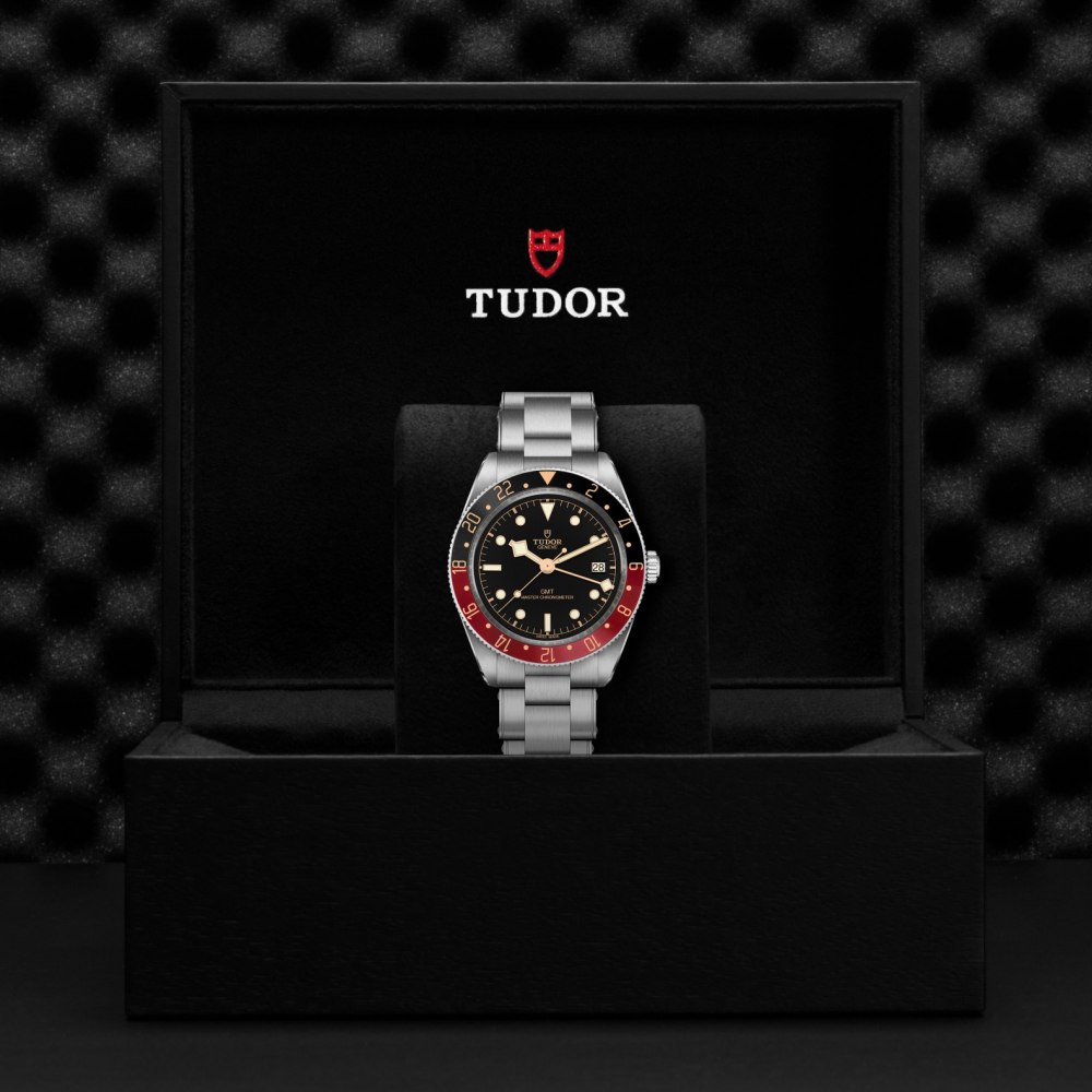 m7939g1a0nru-0001-Black Bay 58 GMT-TUDOR
