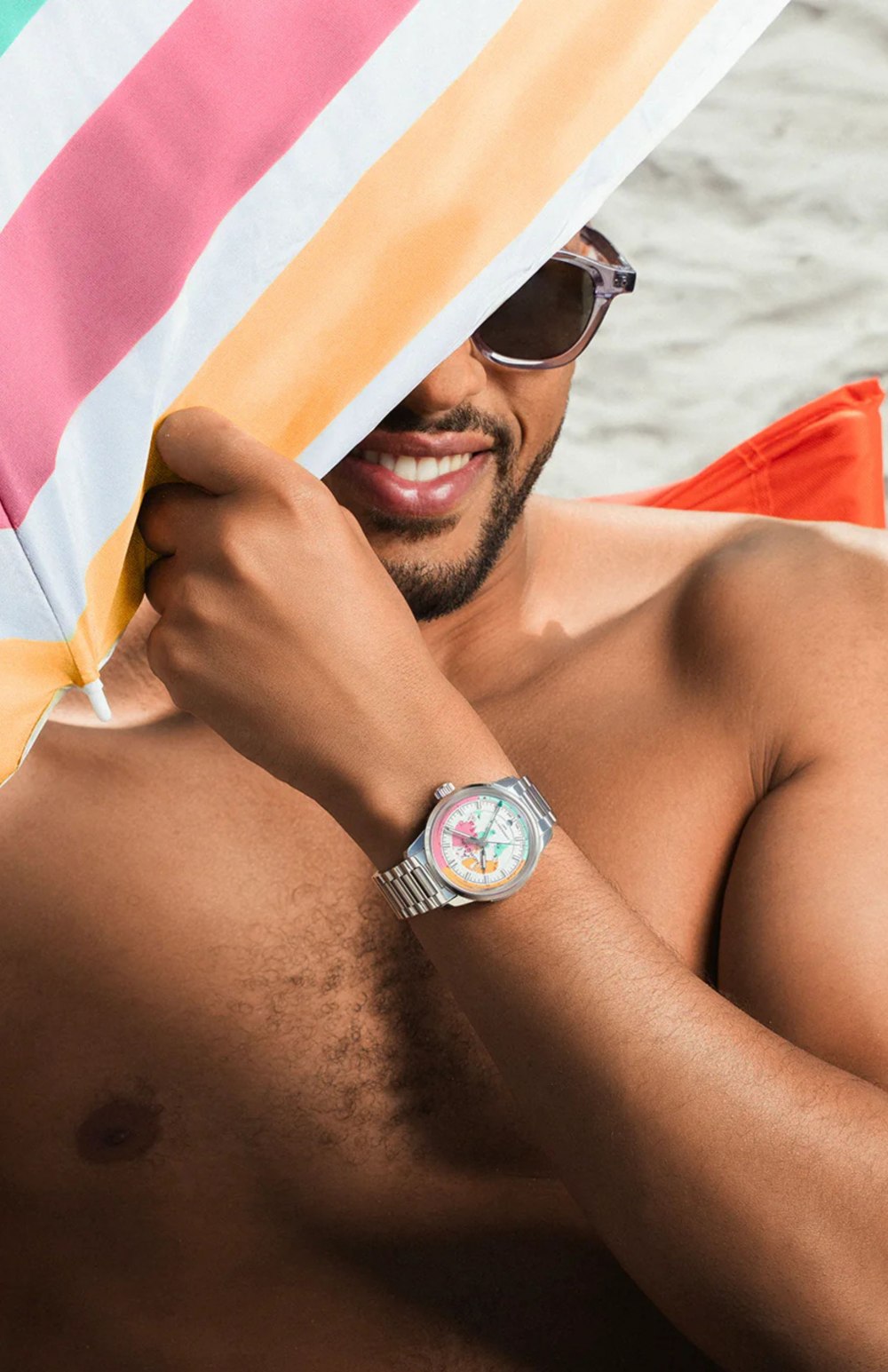 N2100.22S02.W01-Freedom GMT Enjoy Life Holiday Limited Edition-Norqain